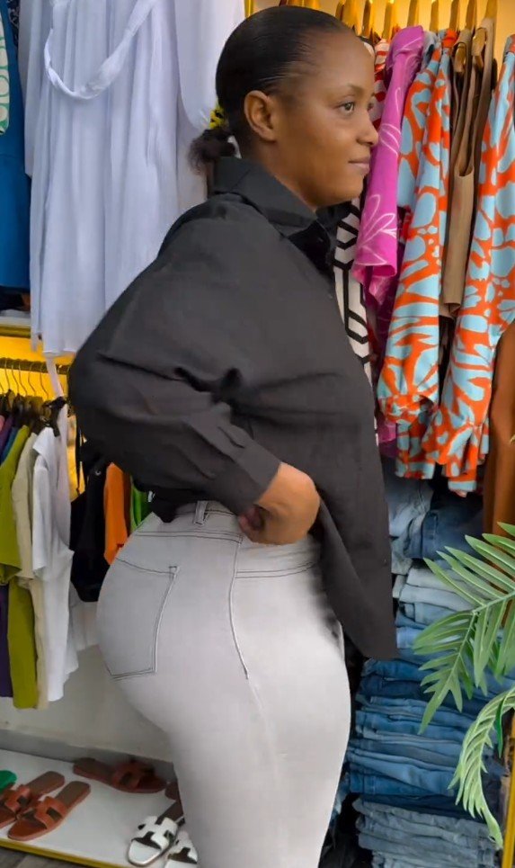 MyType Big Booty Model #16 Curvy Lookin Hella Thick n Dem Jeans .. We Need I.D !! #AN192xMw