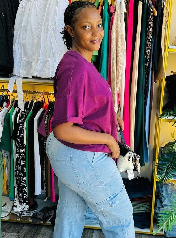 MyType Big Booty Model #16 Curvy Lookin Hella Thick n Dem Jeans .. We Need I.D !! #oSWcjXFd