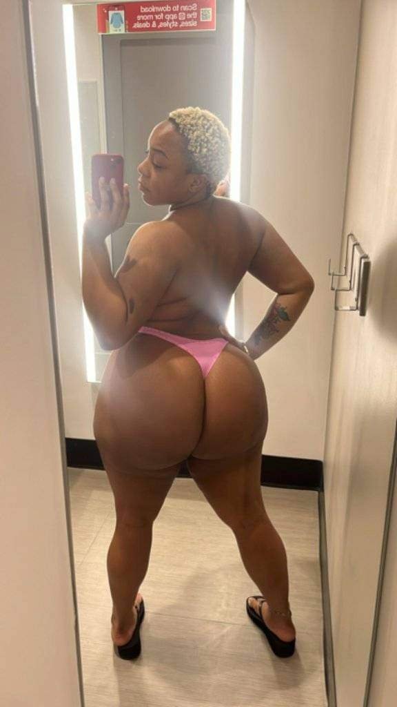 Random chicks 11 #QpaZrAjq