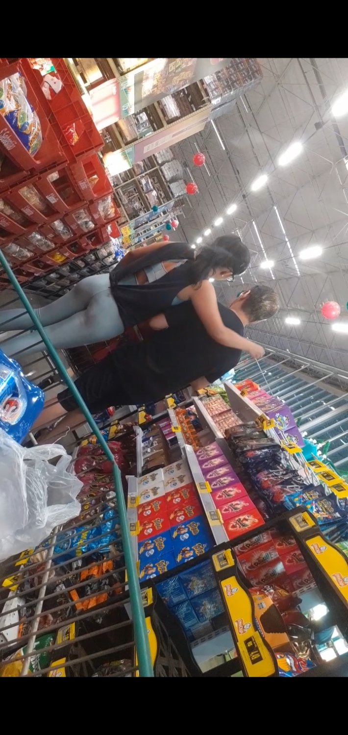 Gostosa no mercado #Q31brjfy