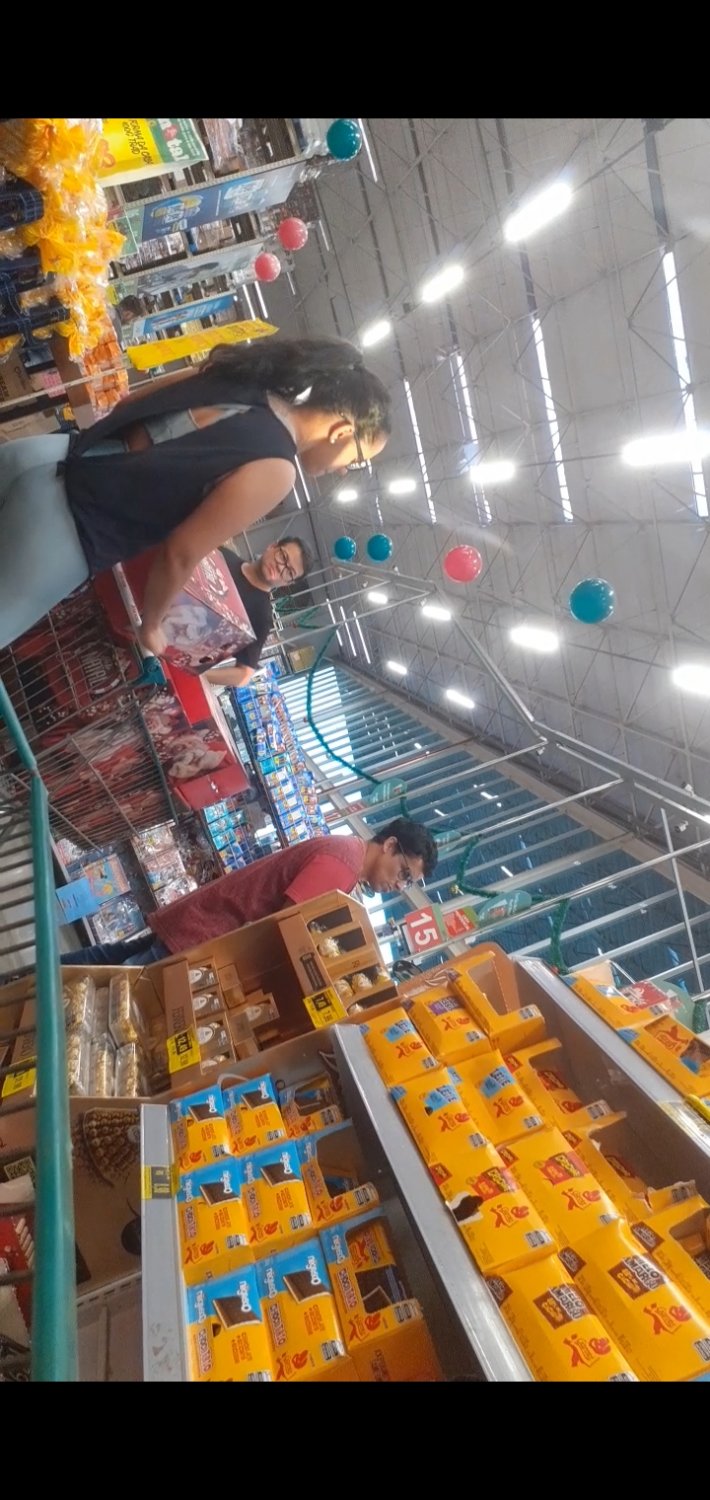 Gostosa no mercado #mdg8LBRj
