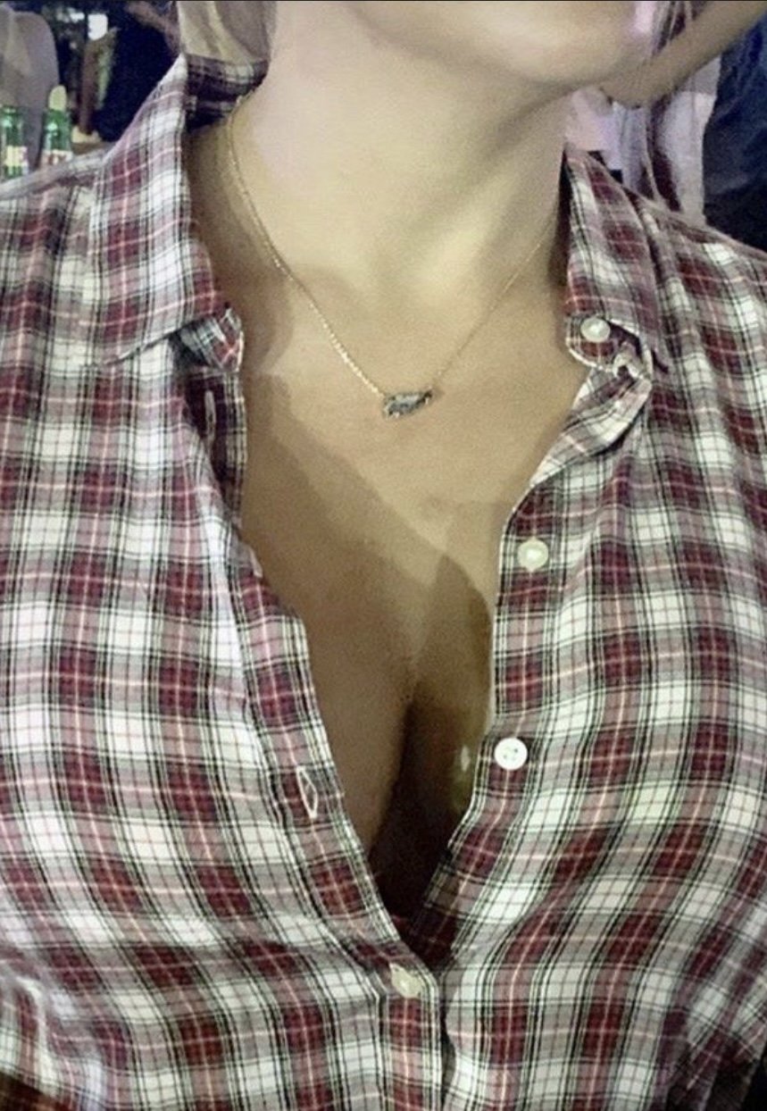 Sexy Texas wife shared at husband’s request! #c57dbZmI