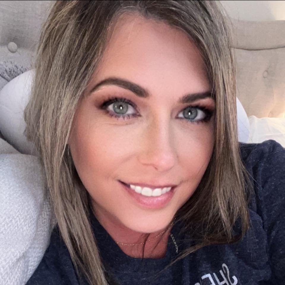 "Maryann" came back a bunch of times to get her holes filled, swallow cum, have lesbian sex #HDFBFV2e