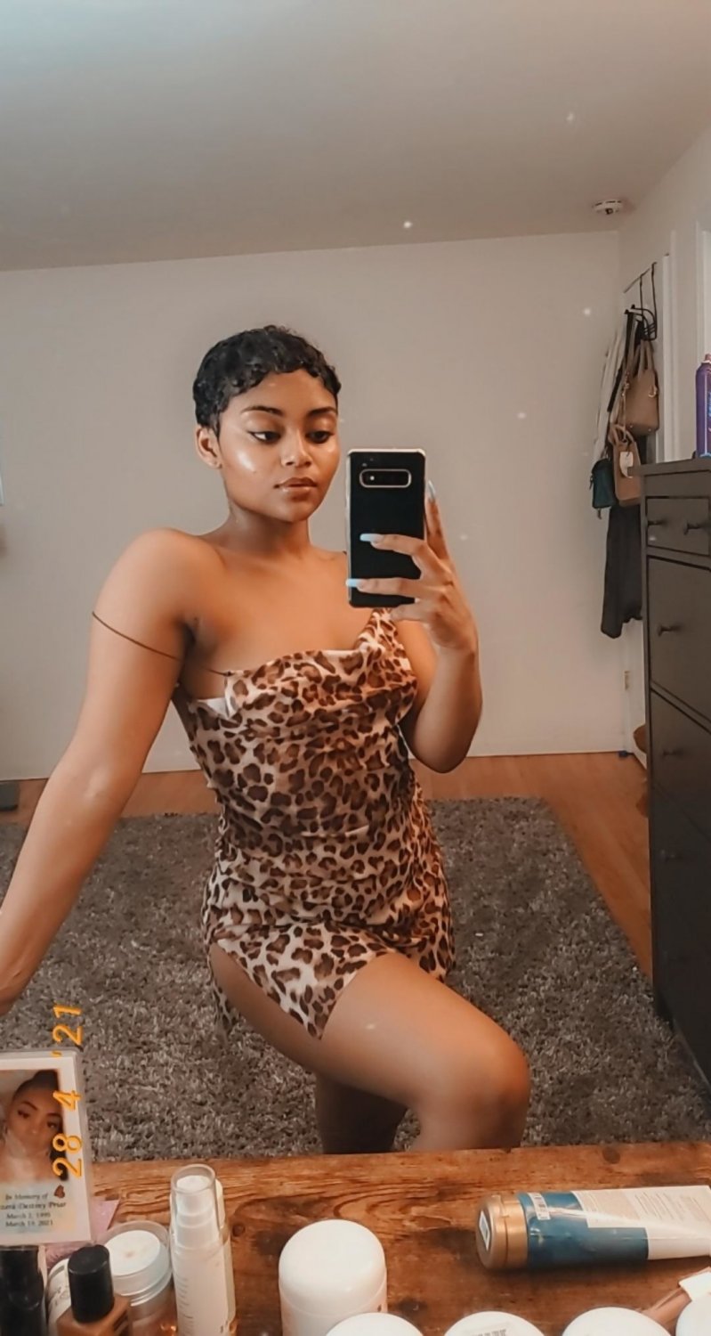 Bald Baddie #6 Black/Ebony/African Shorthair/Buzzcut/Baldheaded/PixieCut/Nohair/Tomboy #hLPq3OW7