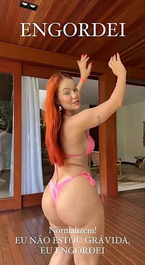 Mirela Janis Olha o Tamanho desse C.U #PyUmV6FM