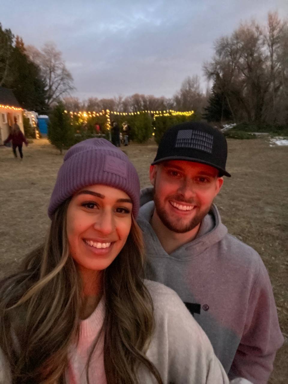 HOT & SEXY FIGURE NRI WIFE FUCKING HARD,JUICY CLEAN SHAVED PUSSY FUCKED & GIVING FOOTJOB BLOWJOB #2VQd0ECP