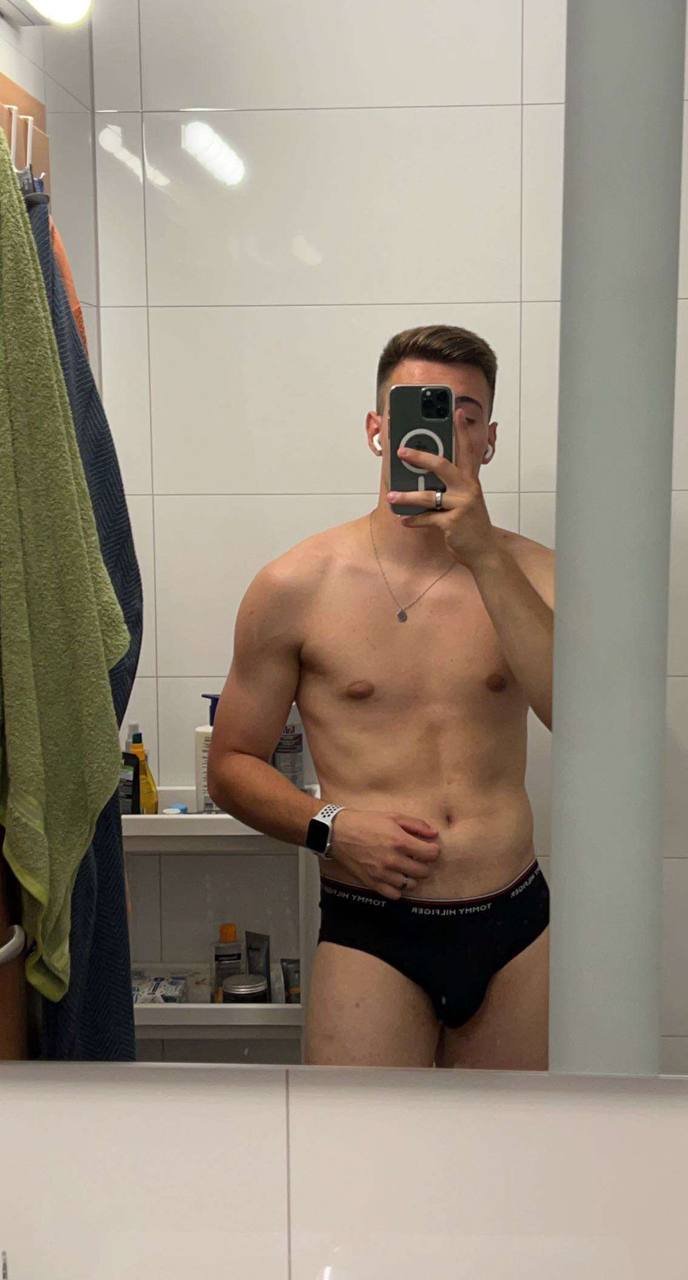 HOTT Faggot #voelzcME