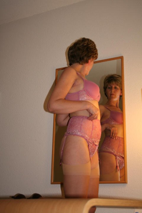 Mature Sara #N5523CLh