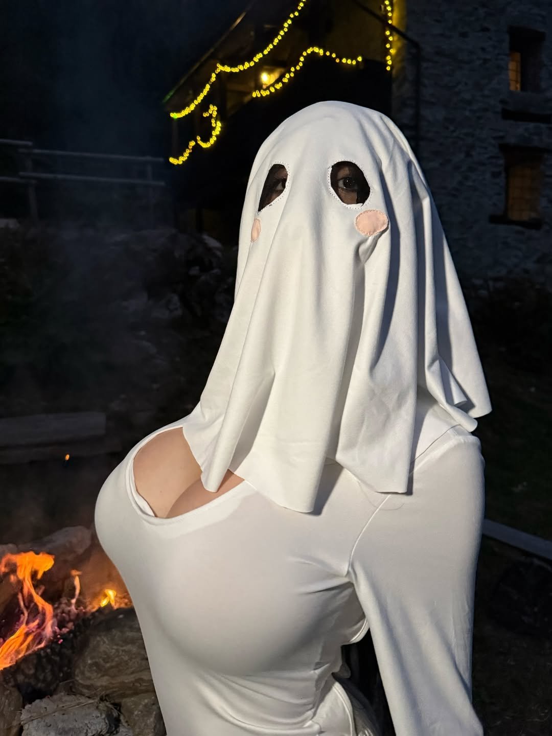 MARTINA VISMARA Halloween costume hot #zluDBZi7