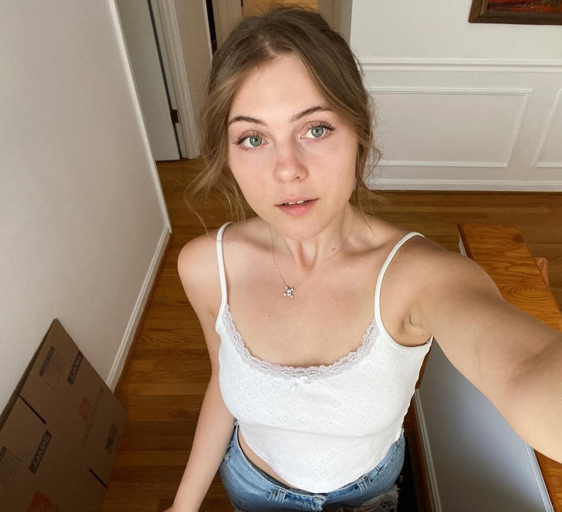 cum slut ari only likes it raw #npLzRJBM